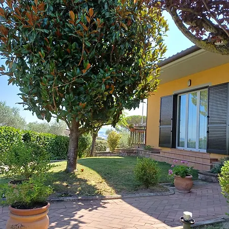 Casa Di Livio E Giuseppa Fratta Todina