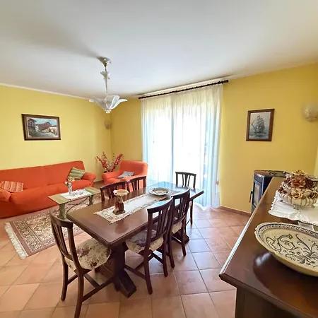 Casa Di Livio E Giuseppa * Fratta Todina